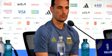 “Cuando se activa Leo, se activan todos”: Scaloni valoró el pase a 16avos