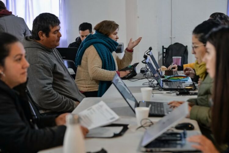 La Defensoría del Pueblo realizará un operativo de atención en barrio IPV Argüello El operativo ofrecerá asesoramiento sobre servicios, subsidios, salud y programas sociales.