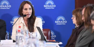 Denunciaron a Milei por retirar el pliego de la jueza Verónica Michelli pliego