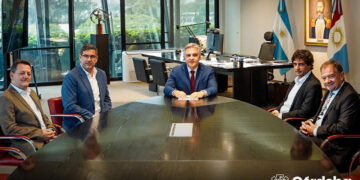 El gobernador Martín Llaryora suma a Ercole Felippa y Hernán Lacunza a Bancor El nuevo directorio de Bancor junto al gobernador.