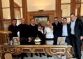 El gesto llegó en medio de las diferencias expresadas por la senadora con Manuel Adorni.