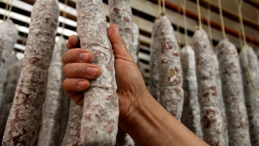 Confirmaron tres brotes de triquinosis con 23 personas afectadas en la provincia Es importante asegurarse de consumir carne de productores y comercios autorizados, con la inspección sanitaria correspondiente.