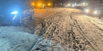 Continúa el corte total en el Camino de las Altas Cumbres por nieve en la calzada
