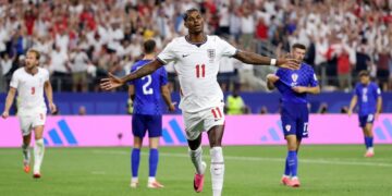 Inglaterra superó a Croacia en el partido más entretenido del Mundial