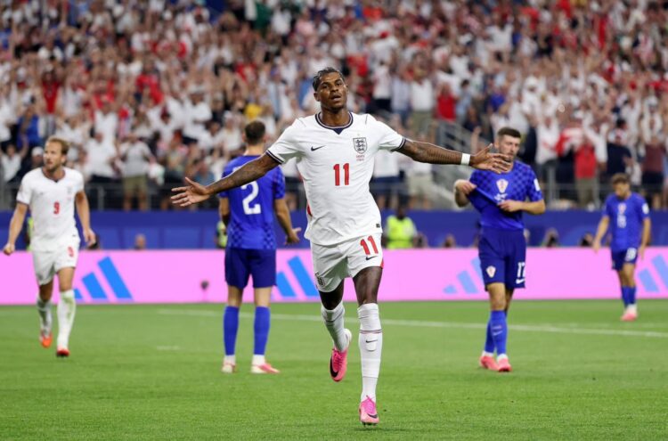 El elenco británico se destacó en el complemento y Rashford le bajó la persiana al partido al convertir el cuarto.