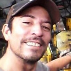 Buscan a un hombre de 39 años desaparecido en barrio Ampliación San Jorge Ivan Cristian Cruz.