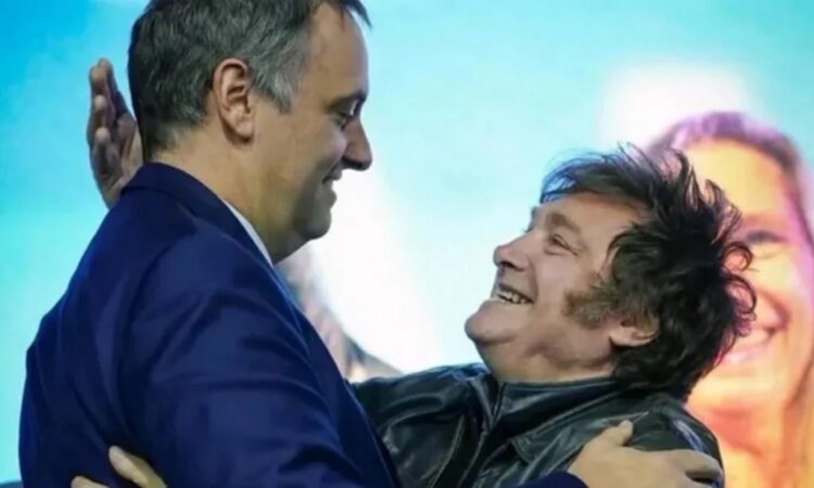 Javier Milei descartó echar a Manuel Adorni tras la polémica por su declaración jurada Adorni