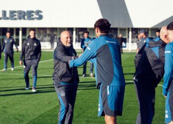 Jorge Sampaoli dirigió la primera práctica y puso en marcha una nueva era en Talleres