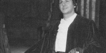 La voz de Simonella vuelve en un homenaje lírico