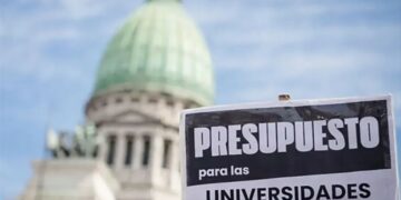 Las universidades y el Gobierno alcanzaron un acuerdo salarial y de financiamiento Universidades