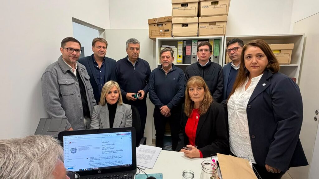 Legisladores opositores presentaron pedidos de Jury contra los fiscales Rodríguez y Garzón jury