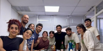 Lo colectivo como escudo contra la precariedad