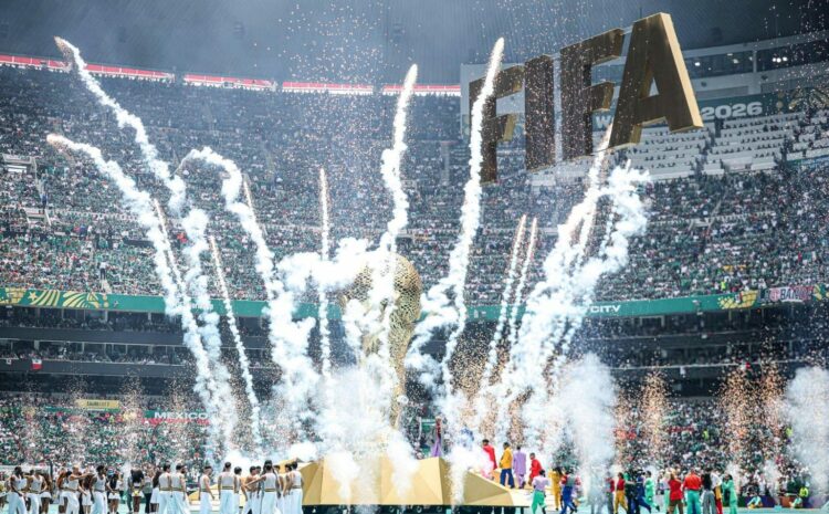 Los partidos de la máxima cita del deporte dominan la agenda del fin de semana Más de 80.000 almas presenciaron la apertura de la Copa del Mundo, que culminará el 19 de julio con la final en Nueva Jersey.