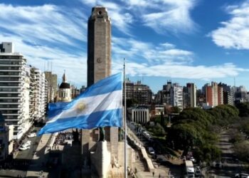 El Monumento a la Bandera. imagen: acto por el Día de la Bandera 2026 en Rosario, captura de video.