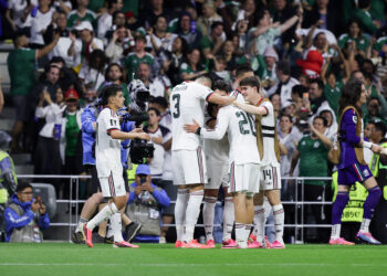 México goleó a Chequia y cerró una fase de grupos perfecta en el Azteca