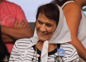 Murió Taty Almeida, referente histórica de las Madres de Plaza de Mayo Línea Fundadora