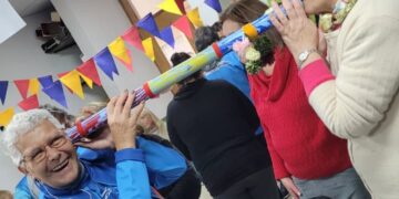 Rondas y susurros que entraman generaciones