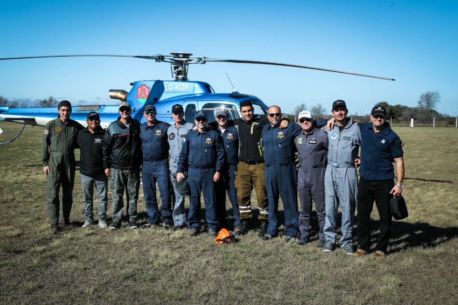La Provincia capacita a pilotos para el combate de incendios forestales Para la formación se utilizan los nuevos helicópteros
