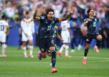 Paraguay cazó la utopía y eliminó a Alemania en una atrapante tanda de penales