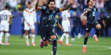 Paraguay cazó la utopía y eliminó a Alemania en una atrapante tanda de penales
