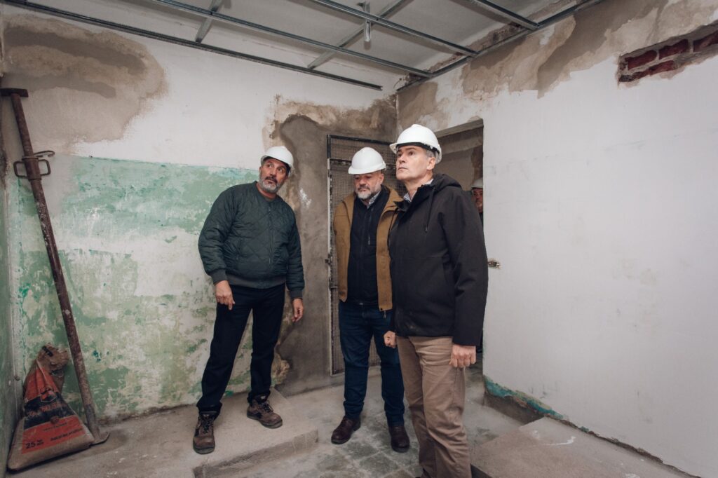 Passerini visitó las obras del Hospital Veterinario Municipal