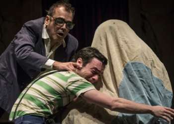 Pompeyo Audivert trae su «Edipo en Ezeiza» al Comedia