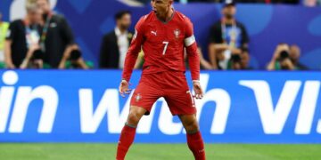 Portugal goleó a Uzbekistán con un doblete de Cristiano Ronaldo, que sigue haciendo historia Portugal goleó a Uzbekistán con un doblete de Cristiano Ronaldo, que sigue haciendo historia
