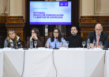 Presentación del Proyecto de Ley del Nuevo Estatuto del Periodista. Foto: Prensa Senado.