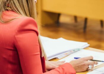 Publican el informe 2025 del Registro Nacional de Femicidios de la Justicia Argentina.