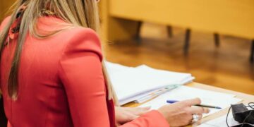 Publican el informe 2025 del Registro Nacional de Femicidios de la Justicia Argentina.