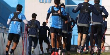 Racing busca aprovechar el envión anímico frente a San Telmo Racing busca aprovechar el envión anímico frente a San Telmo