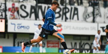 Racing rescató un punto contra All Boys pero no logra levantar cabeza