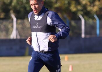 Racing sufrirá dos bajas de peso para el choque ante All Boys