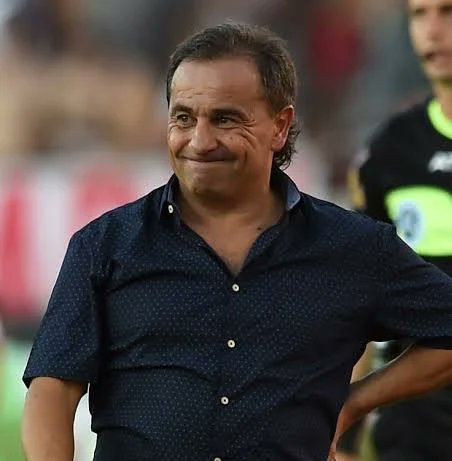 Racing tiene nuevo DT: confirmaron la vuelta de Gustavo “Sapito” Coleoni Este jueves, el "Sapito" comenzará su tercer ciclo en la Academia.
