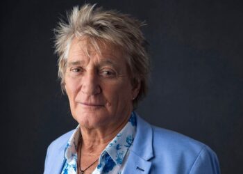Rod Stewart tuvo que usar oxígeno para terminar su concierto en Utah
