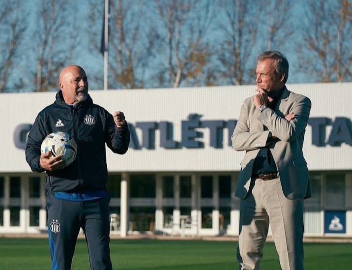 Sampaoli rearma el plantel y define varias salidas El DT y la dirigencia del Matador definen a los próximos refuerzos.