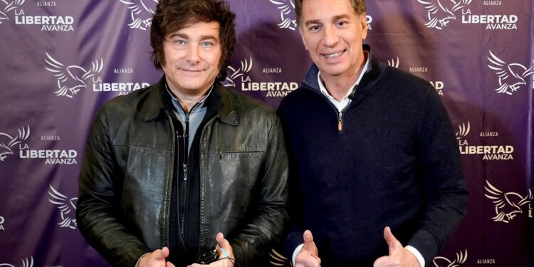 Santilli vuelve a estar en el centro de la escena.