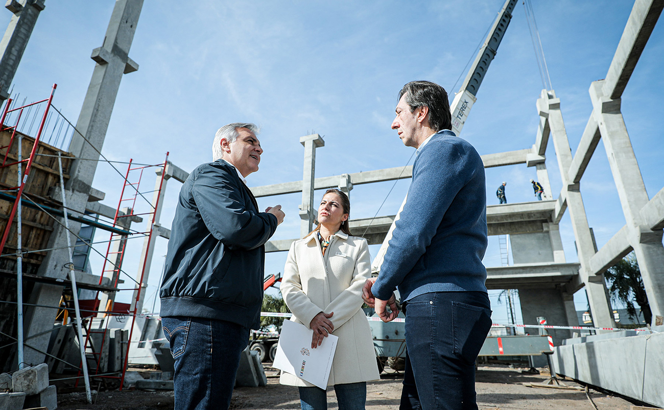Universidad Provincial: El gobernador Martín Llaryora supervisó las obras en Villa El Libertador Universidad Provincial: El gobernador Martín Llaryora supervisó las obras en Villa El Libertador