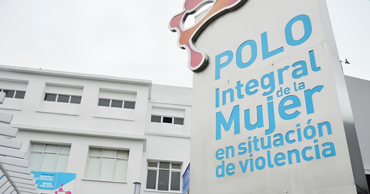 Trabajadoras del Polo de la Mujer rechazan el monotributo y denuncian precarización laboral