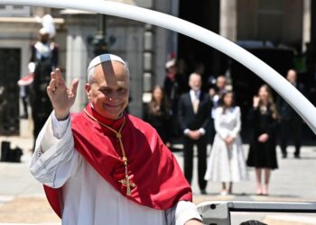 El papa León XIV revolucionó Madrid con una visita tras 15 años Tras su estadía en Madrid, el Papa se trasladará a Cataluña y a las islas Canarias para abordar la situación migratoria.