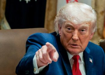 Trump rechazó la resolución para frenar la guerra con Irán