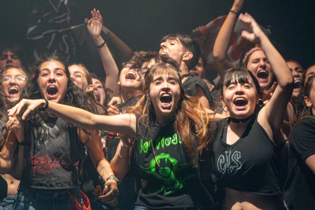 Adolescentes de cinco provincias llegarán a la ciudad para compartir una gran muestra teatral Adolescentes de cinco provincias llegarán a la ciudad para compartir una gran muestra teatral