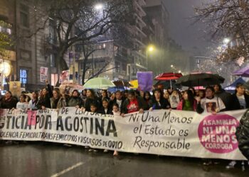 Más de 100 mil personas marcharon por Agostina y Ni Una Menos en Córdoba