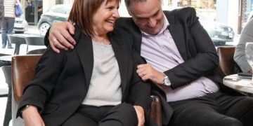 Adorni ganó tiempo en el Senado y sería interpelado el 2 de julio