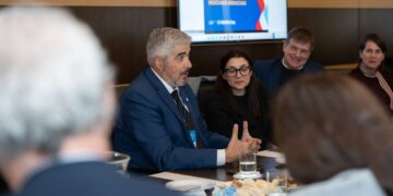 Córdoba presentó sus avances ante la industria farmacéutica