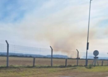 Se logró contener el incendio cerca de la reserva de La Calera y hay alerta roja