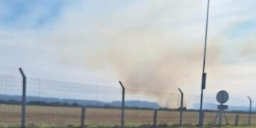 Se logró contener el incendio cerca de la reserva de La Calera y hay alerta roja