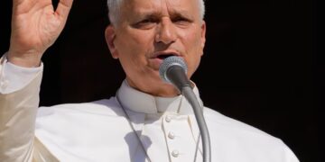 El papa León XIV pidió solidaridad internacional y envió una ayuda económica para Venezuela