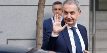 Zapatero, ex presidente español, declaró en un caso de corrupción