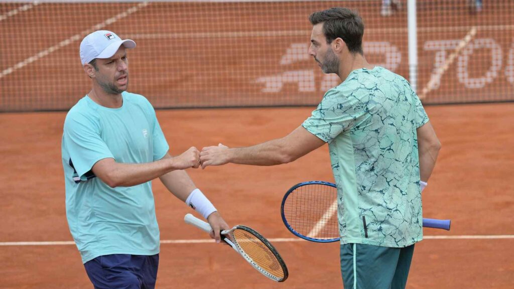 Zeballos y Granollers avanzaron a las semifinales de Roland Garros Zeballos y Granollers avanzaron a las semifinales de Roland Garros